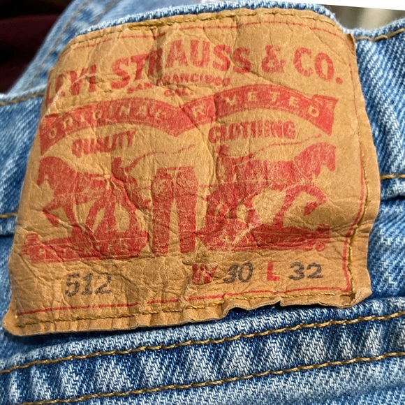 Levi's 512 Slim Fit Distressed Tapered Light Wash Jeans - Picture 12 of 16